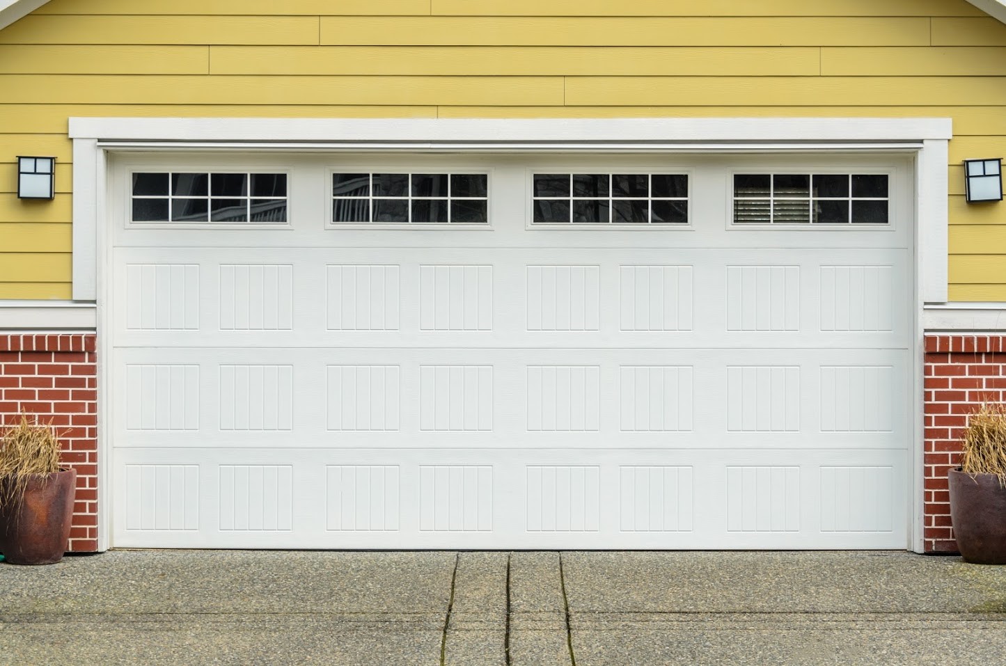 White Garage Door — Northfield, IL — Raynor Door Company